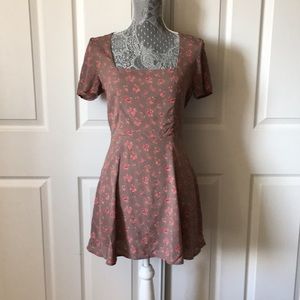 Flynn Skye Square Neck Lilac Grey Mini Dress sz M